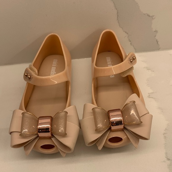 Mini Melisa Beige Shoes sz 7 worn once - Picture 1 of 6